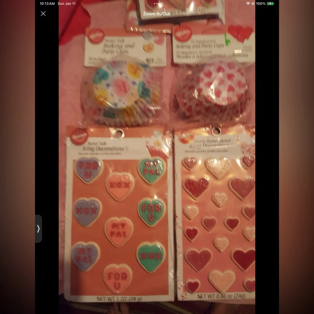 4pc WILTON CUPCAKE VALENTINE'S DECORATON KITS STYLE 1 new